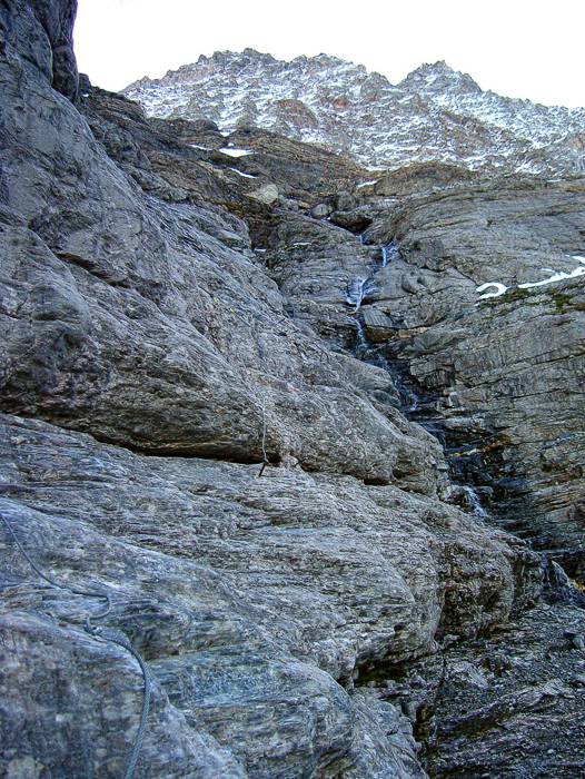 Klettersteig-ähnliche Stelle