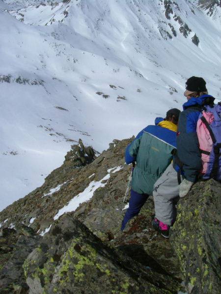 Nach dem Skidepot musste noch ein wenig geklettert werden