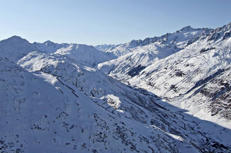 Blick in die Richtung Furkapass. Unten rechts ist Hospental dann weiter