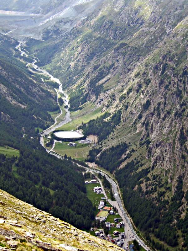 Saas Almagell vom Hoehenweg aus