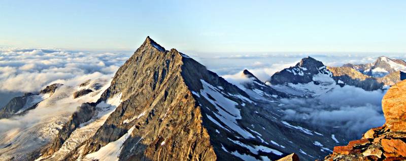 Portjenhorn, P. di Loranco und Sonnighorn. Blick vom Suedgrat Weissmies