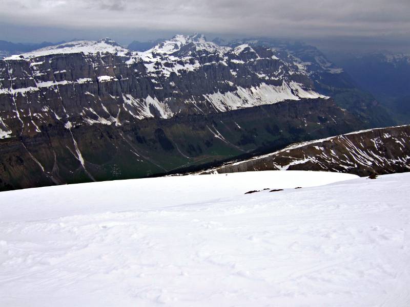 Blick vom Gemsfairenstock in die Richtung Urnerboden