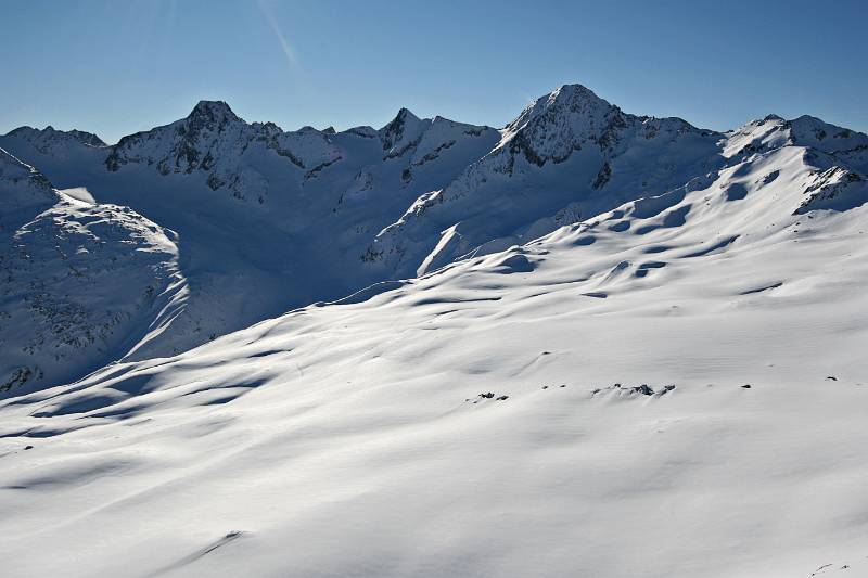 Pizzo Rotondo und Muttenhörner, von links nach rects