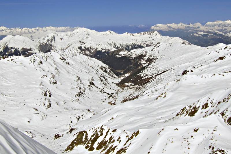 Fluelapassstrasse und Davos unten