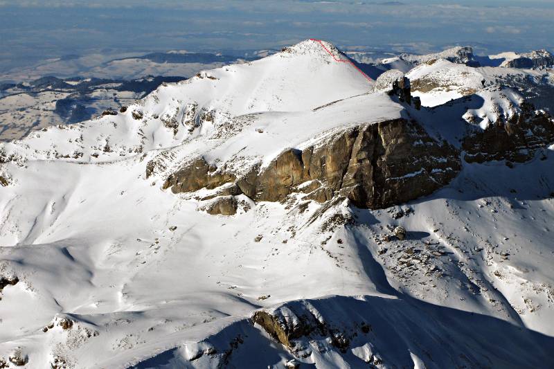 Der Gipfel von Schwalmere. Es gibt eine schöne Skitour von Isenfluh