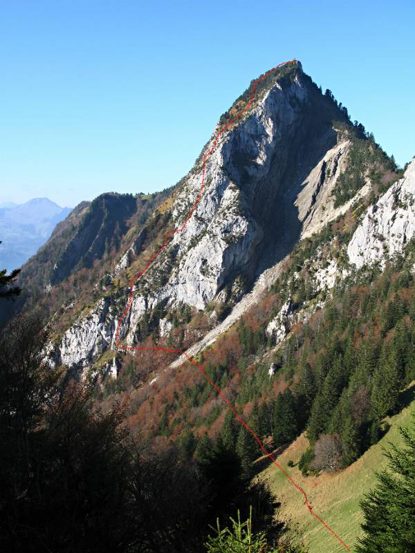 Zustieg und die Kletterroute auf Hochflue