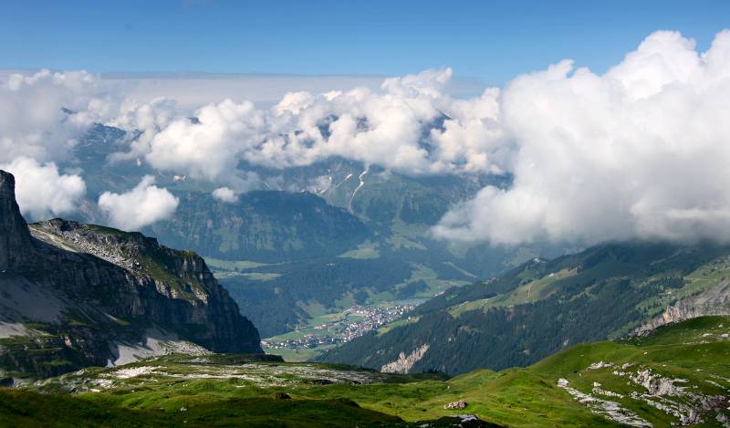 Unten ist Engelberg