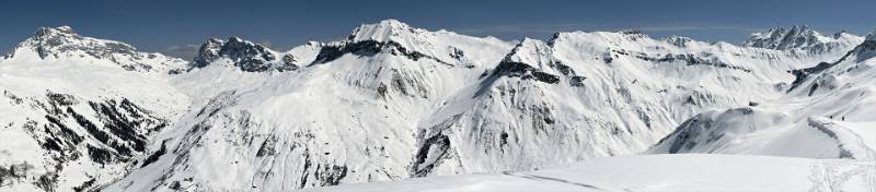 Blick vom Eggberg Richtung Osten/S.-Osten 1=Sulzflue (2817m); 2=Wiss Platte (2628m); 3=Schijenflue