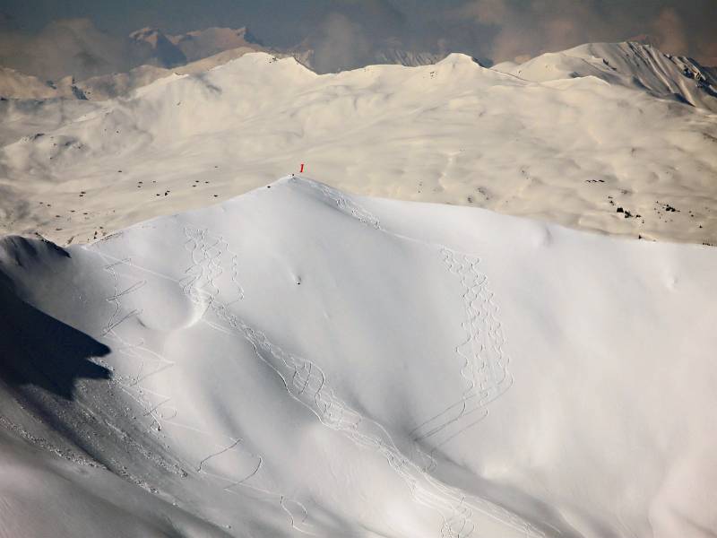 1=Jägglischhorn (2290m). Blick vom Hasenflüe nach SW. Es scheint gibt es