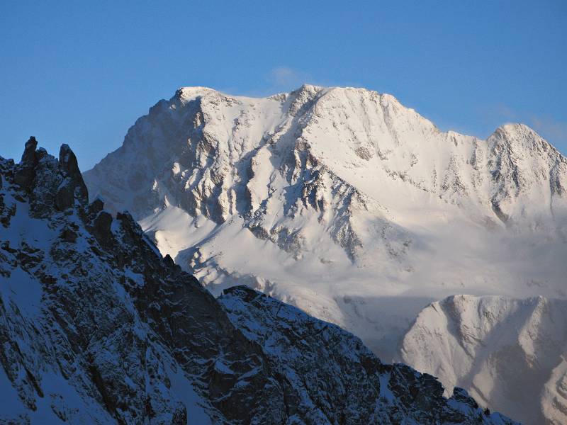 Piz Duan auf der anderen Seite von Bregaglia