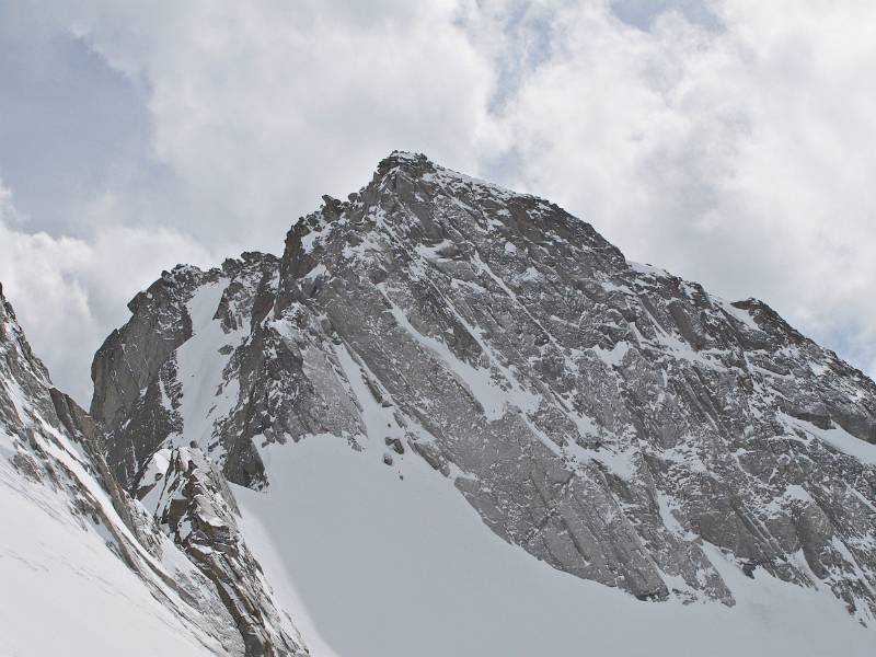 Blick auf den Nachbar: Cima di Castelo (3375m)