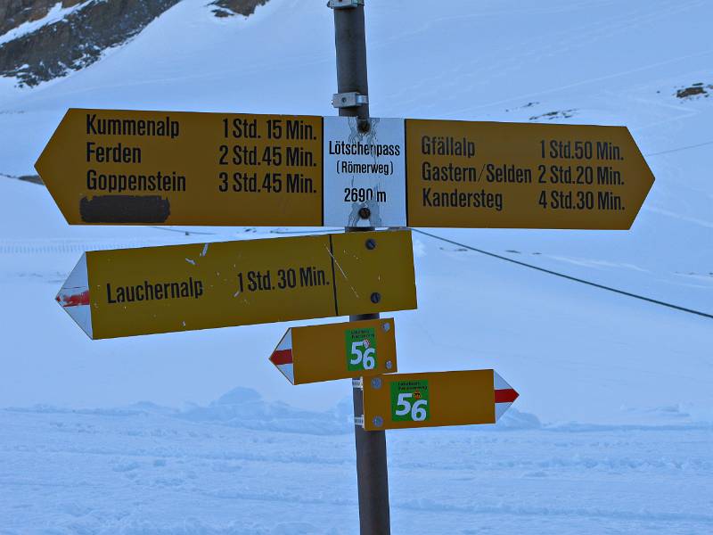 Alle Richtungen von Lötschenpass