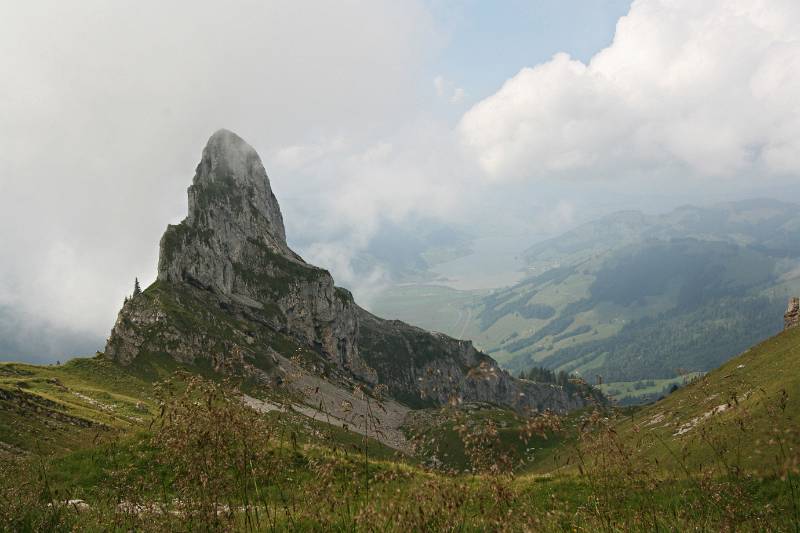 Wändlispitz. Es gibt noch ein Wanderweg, aber für die Zukunft