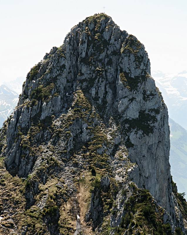 Der Gipfel von Kl. Mythen von Haggenspitz aus