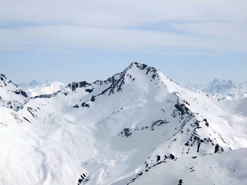 Das Älplihorn und der Abfahrthang. Dort waren wir schon gestern