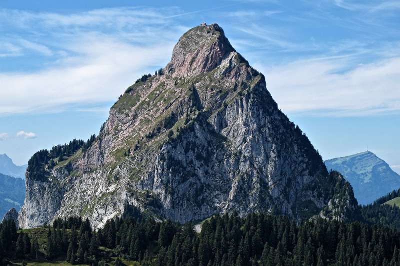 Wirklich schöner Berg Gr. Mythen aus dieser Perspektive. Über den Grat