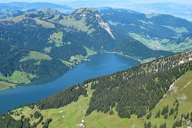 Wägitalersee von Zindlenspitz aus