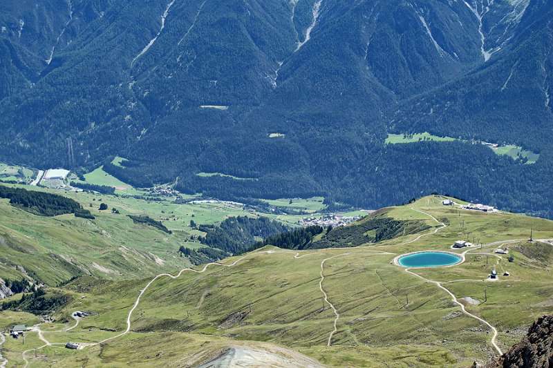 Blick Richtung Ski-Gebiet Scuol