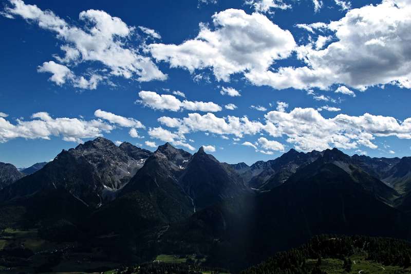 Der blaue Himmel von Unterengadin