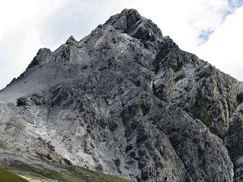 Piz Val dal Botch. Die Aufstiegsroute ist nicht einfach. Am Ende