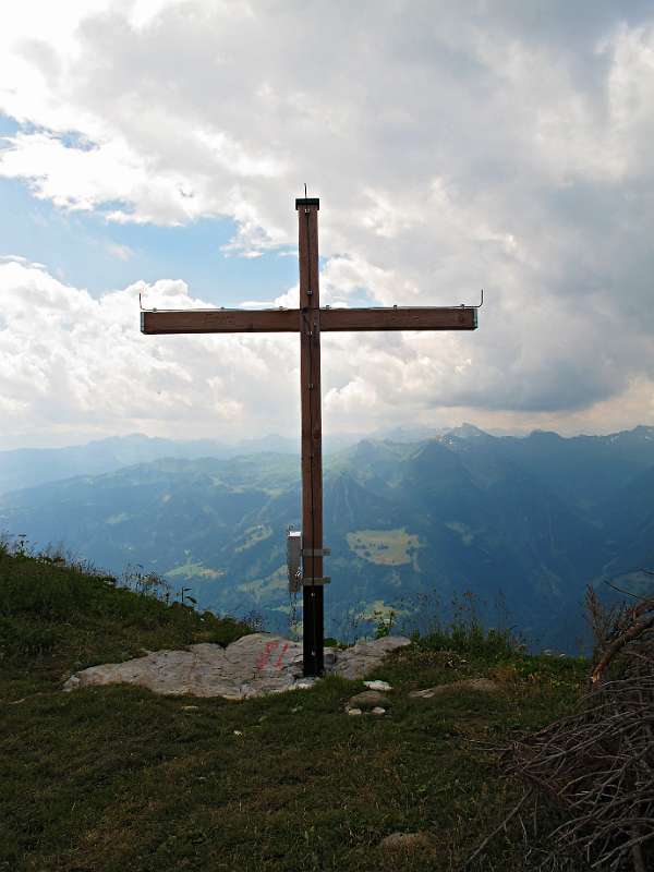 Auf dem Gipfel von Leistchamm