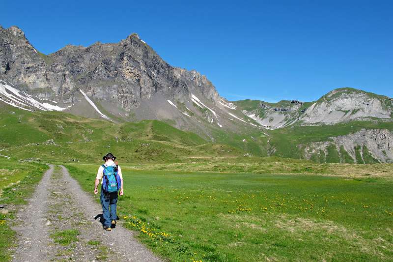 Kurz nach Melchsee. Der Gipfel links von Zentrum des Bildes -