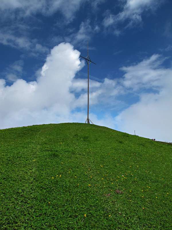 Das Gipfelkreuz auf der Musenalp