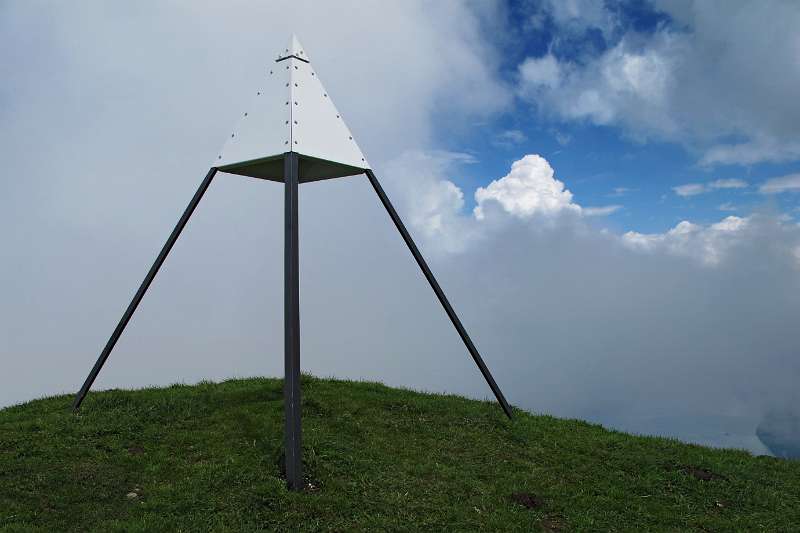 Die Gipfel-Markeirung von Boucherhorn