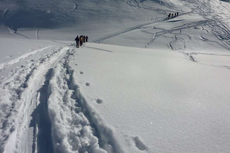 Traumhafte Bedingungen. Viel Sonne und viel weisser weicher Schnee