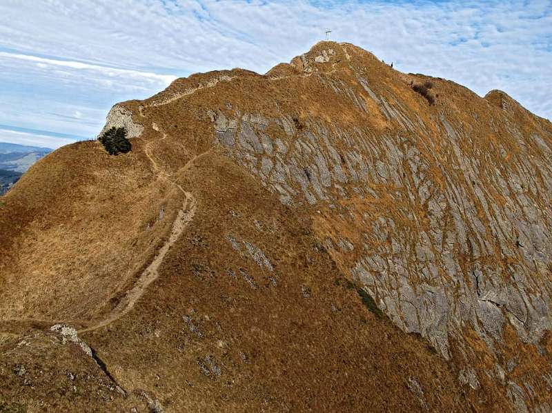 Gut ausgebauter Wanderweg deutet auf viele Besucher