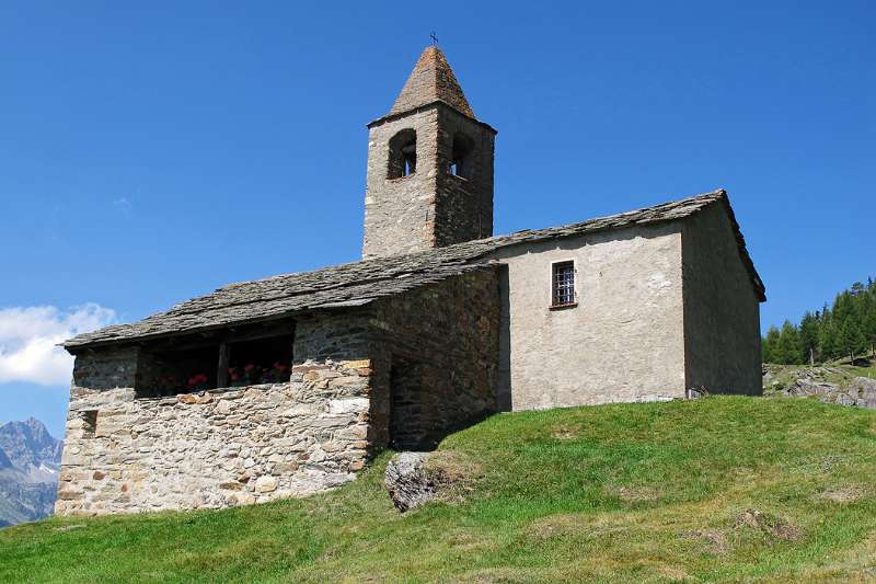 Die alte Kirche von San Romerio