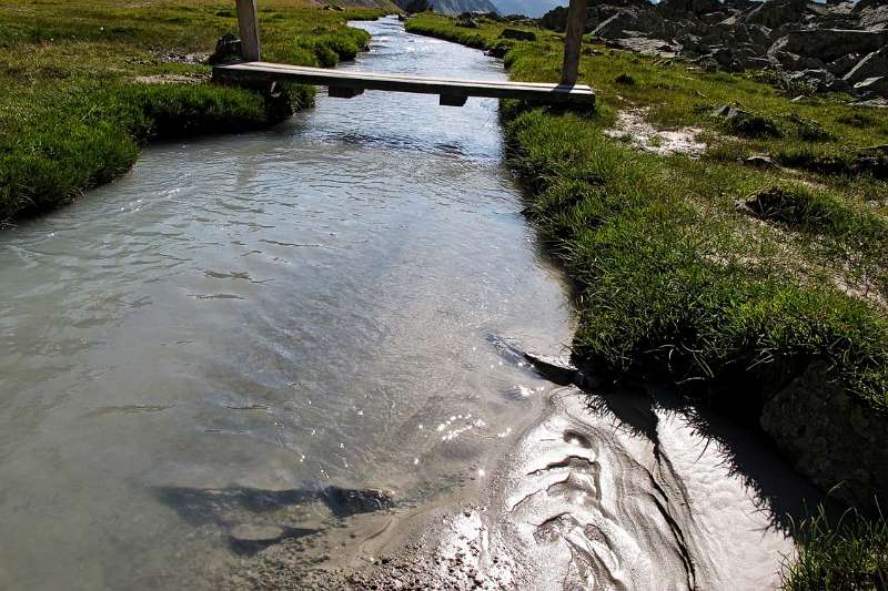 Der Bach in Plan da Val Mera