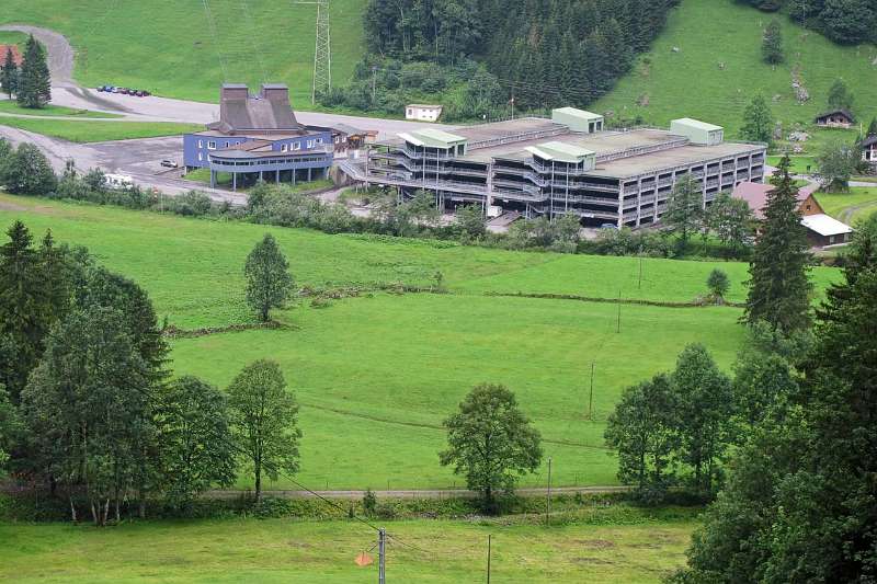 Talstation der Seilbahn Hoch Ybrig in Weglosen