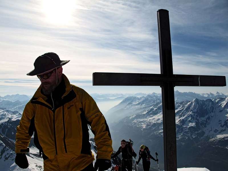 Blick vom Gipfel Richtung Tessin