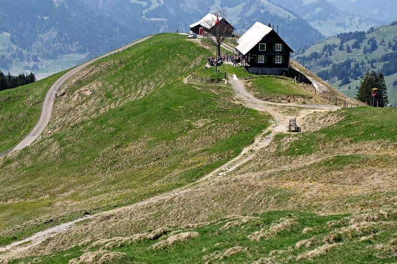 Schön gelegen auf dem Berg-Schulter - Wildegg