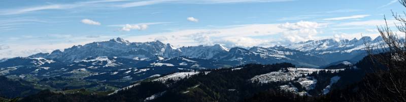 Panorama von Schnebelhorn: Thurgau, Säntis und bis zu Churfirsten