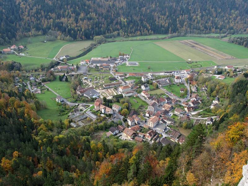 Noiraigue vom Klettersteig aus