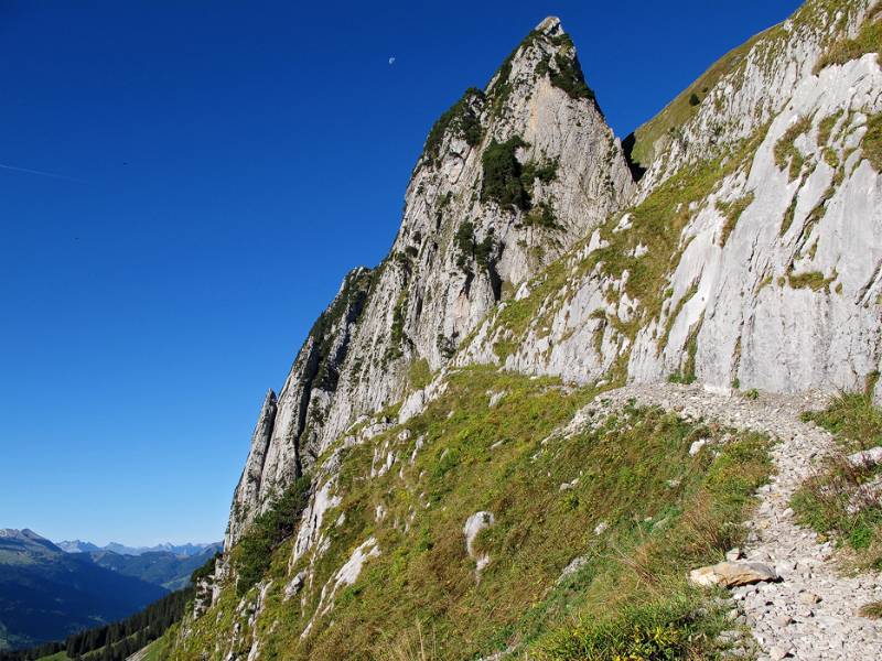 Zehespitz mit Mond