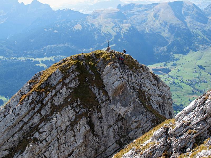 Der Übergang zwischen Süd- und Nordgipfel von Wildhuser Schafberg