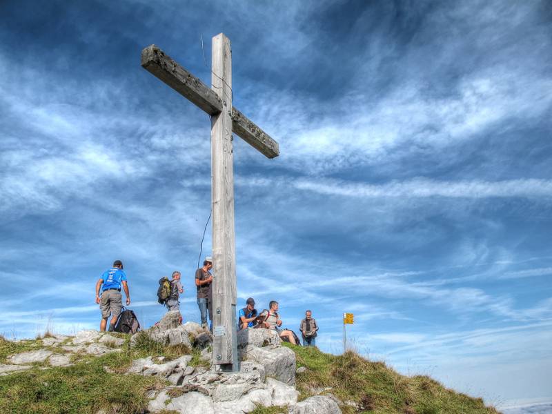 Das Gipfelkreuz von Schibegütsch