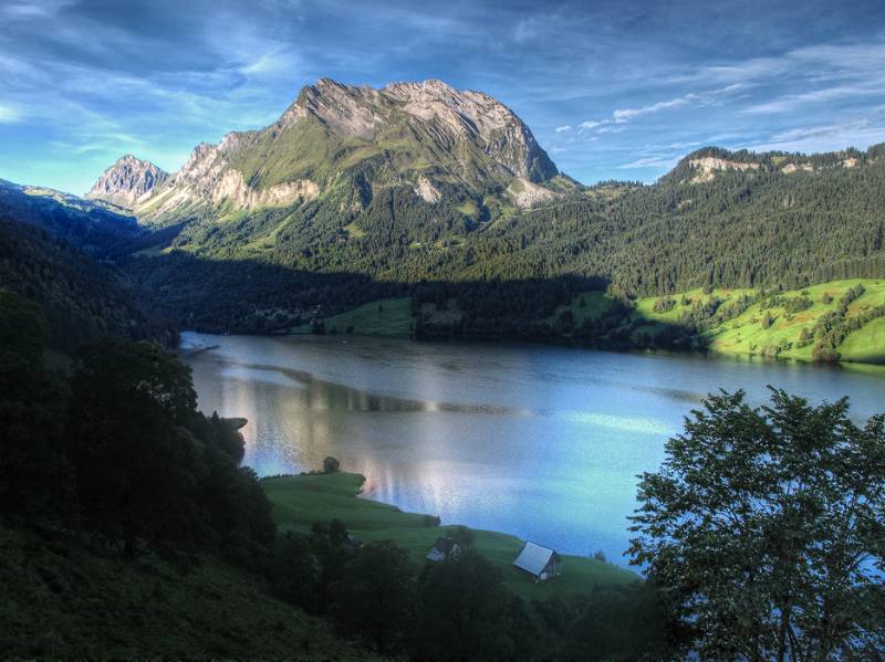 Wägitalersee und Fluebrig kurz nach dem Start