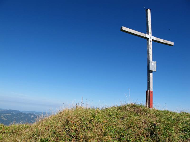 Das Gipfelkreuz von Twäriberg