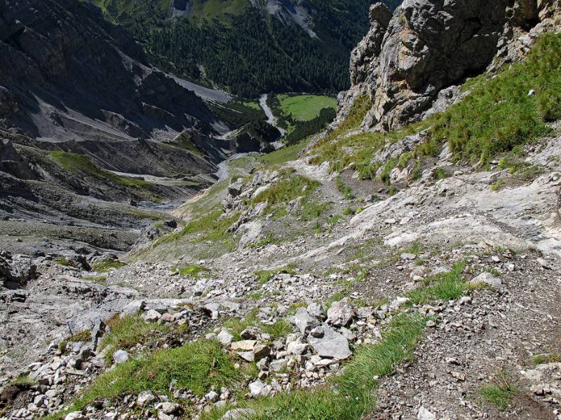 Abstieg nach S-Charl durch Fora da l'Aua