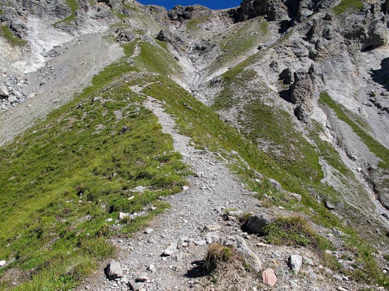 Blick zurück. Der grösste Teil des Absteigs ist bereits gemacht