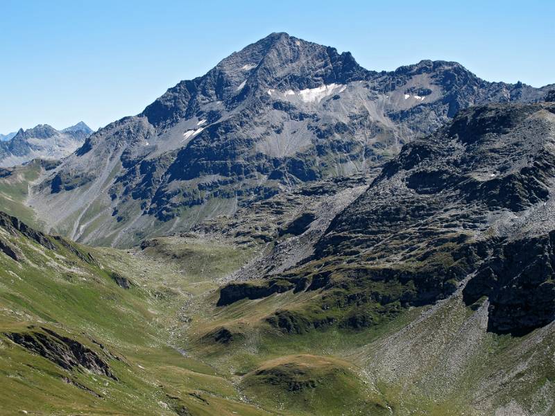 Pizzo Tambo, auf der anderen Seite ist Splügenpass