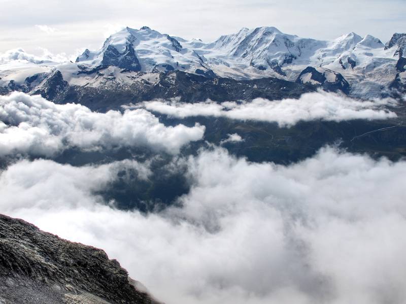 Monte Rosa und viel Nebel unten