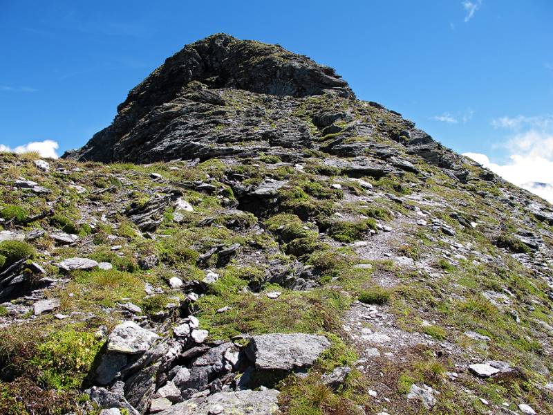 Weiter auf einfachem Weg zum Gipfel