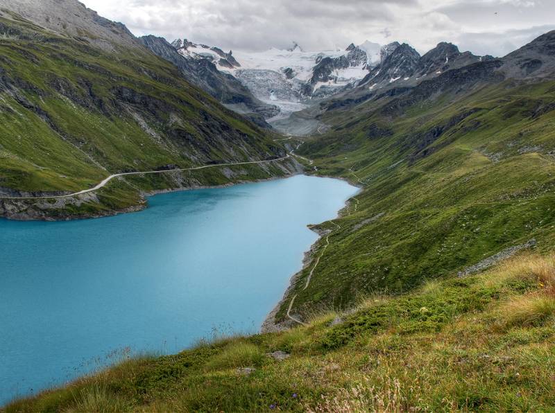 Die Sicht auf die hohe Berge wurde am Nachmittag noch mehr