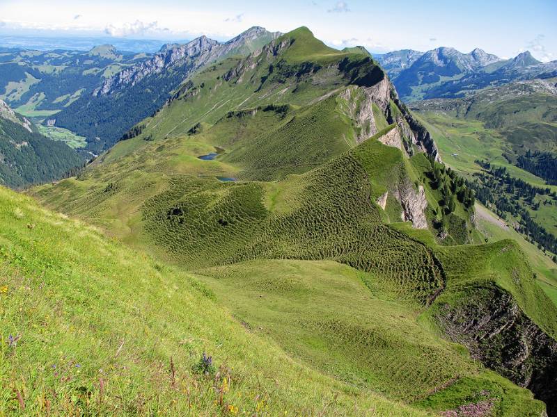 Blick Richtung Saaspass und Fläschenspitz - Fluebrig