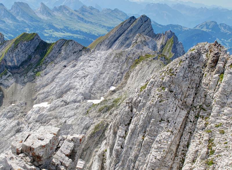 Nädligergrat. Der Wanderweg ist ein wenig einfacher als aus dieser Perspektive